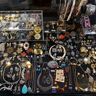 Sale Photo Thumbnail #60