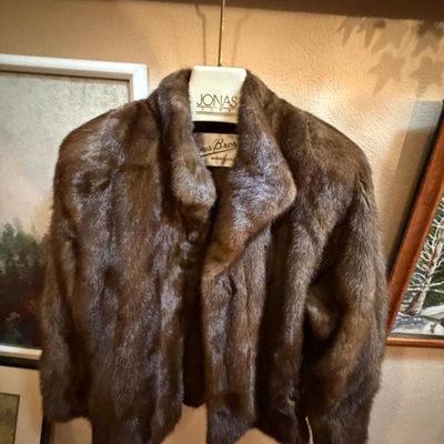 Sale Photo Thumbnail #124