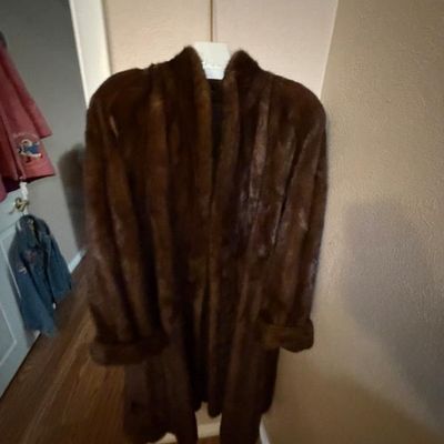 Sale Photo Thumbnail #126