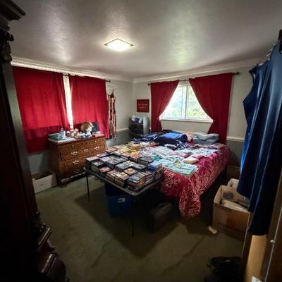Sale Photo Thumbnail #74