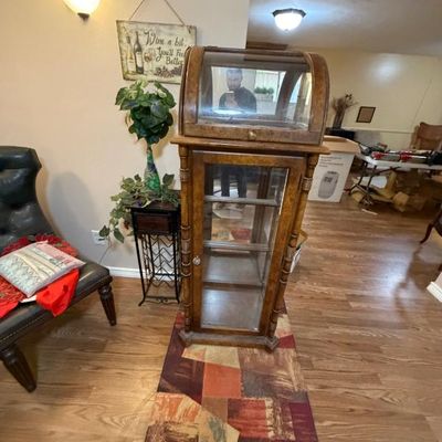 Sale Photo Thumbnail #195