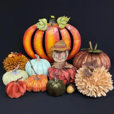 Harvest Time Decor