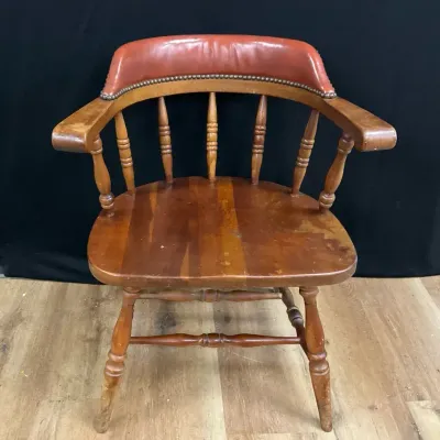 Colonial Captains Chair
