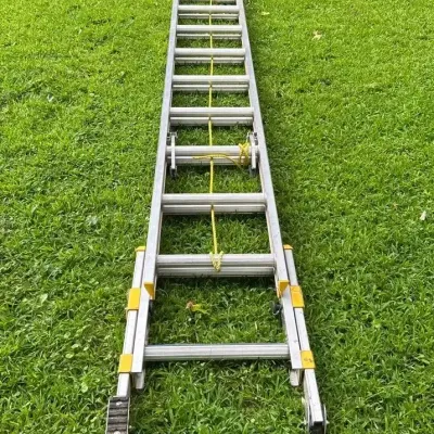 Werner Equalizer 24 Foot Extension Ladder