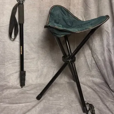 Texsport Camp Seat And Mossy Oak Telescoping Monopod