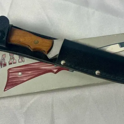 NEW Sarco Rifleman Knife