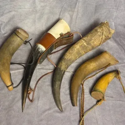 Open End Powder Horn Lot (5pc)