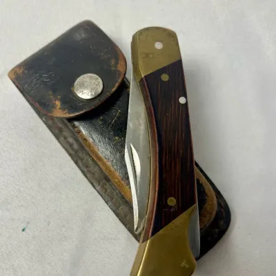 Schrade+USA LB7 Folding Hunter With Leather Sheath 