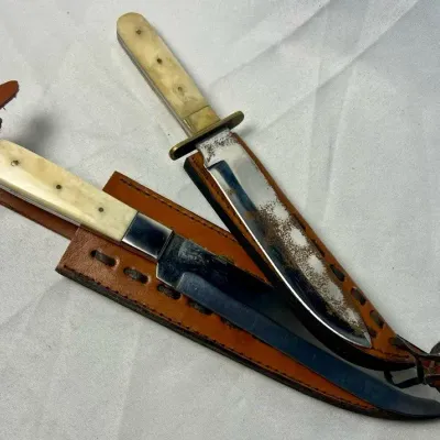 2 Vintage Bowie Knife Fighting Style With Leather Sheth