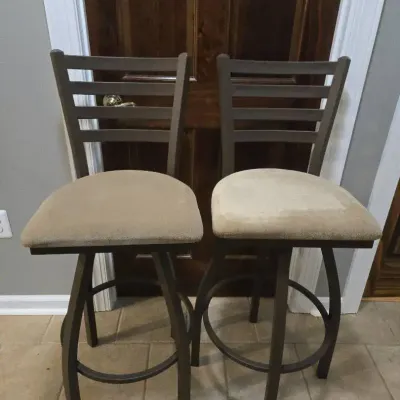 Set Of 2 Swivel Bar Stools 2 Of 2