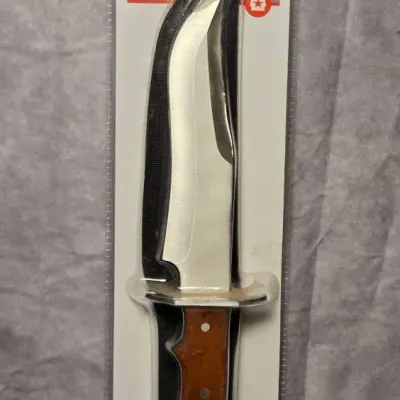 Full Tang Hunting Knife (NIB)
