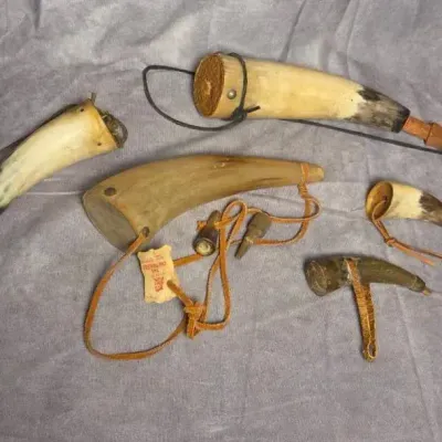 Powder Horn Lot (5pc)