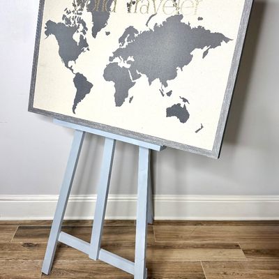 Wood Easel with World Travel Pinboard 