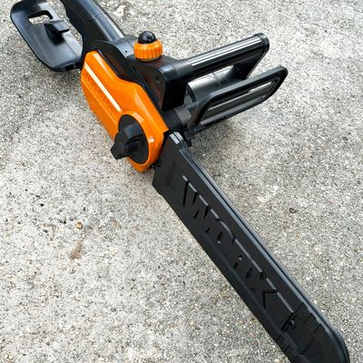 WORX 14-in Corded Electric 8 Amp Chainsaw 
