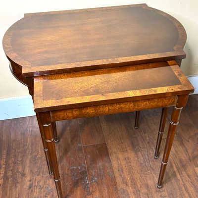 Vintage Set of 2 Traditional Style Wood Nesting Tables with Beautiful Inlay 