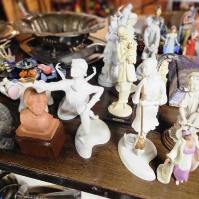 Sale Photo Thumbnail #223