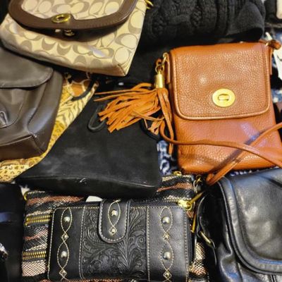 Sale Photo Thumbnail #123