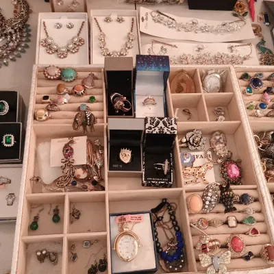 Sale Photo Thumbnail #108