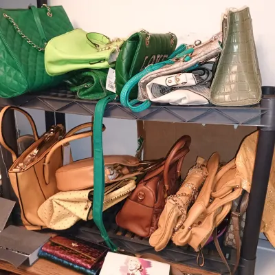 Sale Photo Thumbnail #51