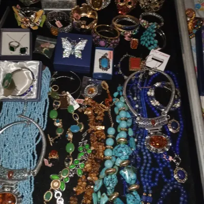 Sale Photo Thumbnail #69