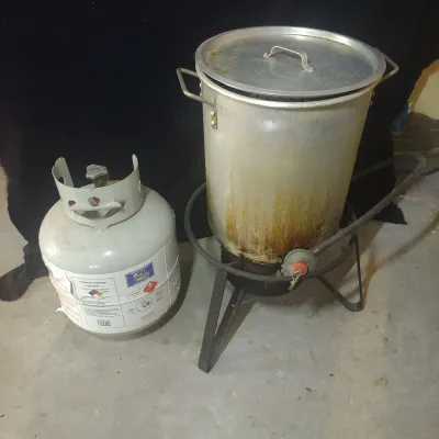 Thanksgiving Prep, Burner Pot And Cylinder
