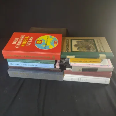 Charleston, Vintage, And More Books