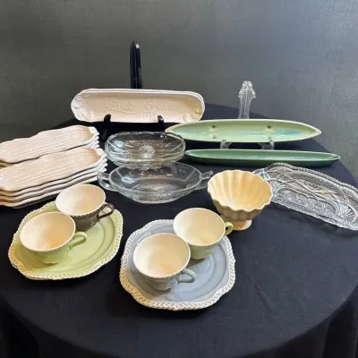 Vintage Mid-Century Tableware & Serving Pieces 