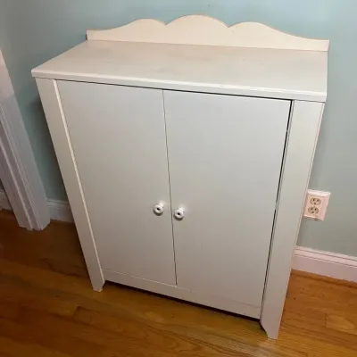 White Cabinet/Entry Table 
