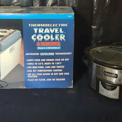 Crockpot And 12 Volt Cooler/ Warmer
