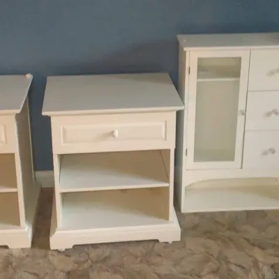 White Furniture 4 Piece Lot.