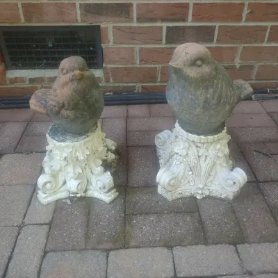 White Resin Stands With Clay Birds