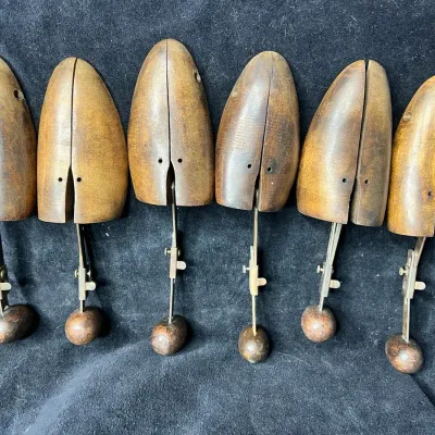 Vintage Wooden Shoe Trees - x6