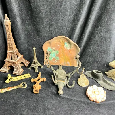 Cast Iron, Brass, Copper & Other Metal Collectibles 
