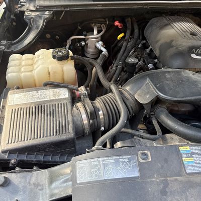 Sale Photo Thumbnail #25: 2005 Chevy Silverado
Runs and drives, battery is not functioning, we had to use a jumper pack to get it to run. Once it started ran and drove fine. Has not been on the road In several years, last licensed in 2023.

VIN number 1GCEK19B25E156366