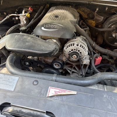 Sale Photo Thumbnail #24: 2005 Chevy Silverado
Runs and drives, battery is not functioning, we had to use a jumper pack to get it to run. Once it started ran and drove fine. Has not been on the road In several years, last licensed in 2023.

VIN number 1GCEK19B25E156366