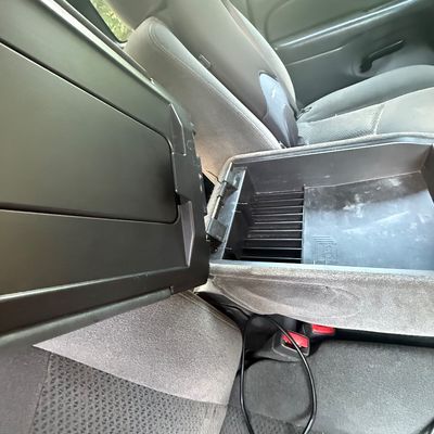 Sale Photo Thumbnail #22: 2005 Chevy Silverado
Runs and drives, battery is not functioning, we had to use a jumper pack to get it to run. Once it started ran and drove fine. Has not been on the road In several years, last licensed in 2023.

VIN number 1GCEK19B25E156366