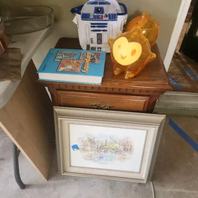 Estate sale photo