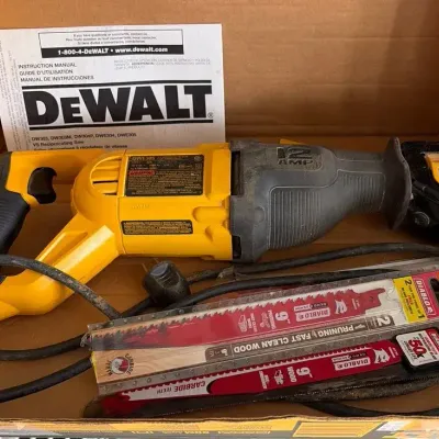 DeWalt Reciprocating Saw With Blade Attachments