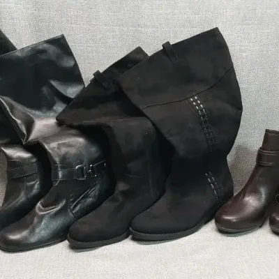 Women's Boot Collection Size 10