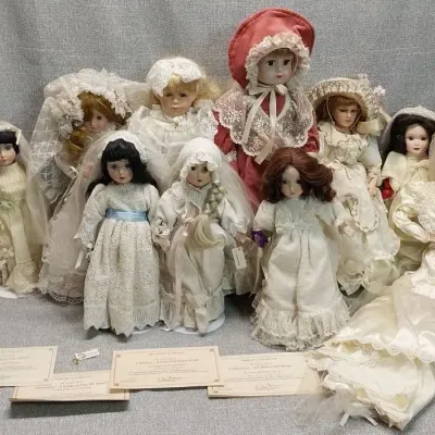 Bride Doll Collection Lot 1