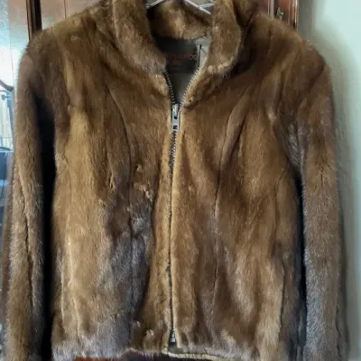 Marks-Lloyds Vintage Classic Short, Mink Fur Jacket- Reserve $100