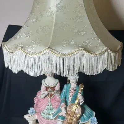 Vintage Capodimonte Style Porcelain Lamp 1
