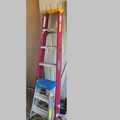 Lot of 2 Werner Ladders