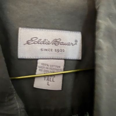 Mens Clothing Lot - Eddie Bauer, Lands End, Tommy Hilfiger, Oscar De La Renta