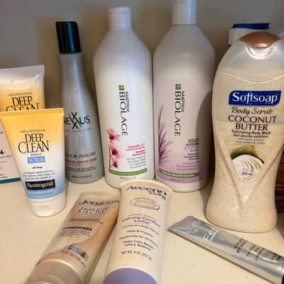Large Assorted Personal Care & Beauty Products Lot – Hair, Skin, Bath & Shaving