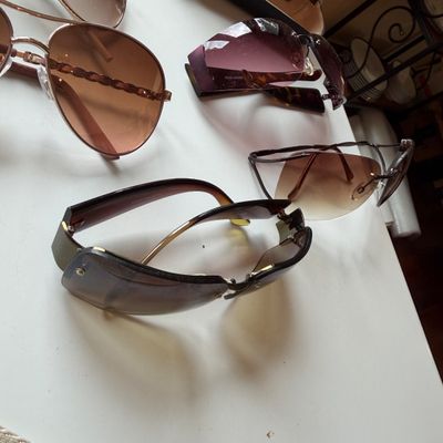 Women’s Designer Sunglasses + Cluci Purse Lot - Tahari, Steve Madden, Nine West