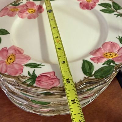 Franciscan Desert Rose - 60 Piece Dinnerware Set