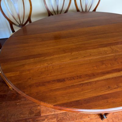 Ethan Allen American Classics Dining Set – Oval Table w 2 Folding Leaves, 6 Chairs, Pad & Cover
