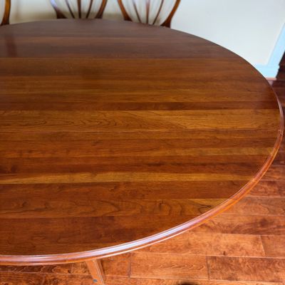 Ethan Allen American Classics Dining Set – Oval Table w 2 Folding Leaves, 6 Chairs, Pad & Cover