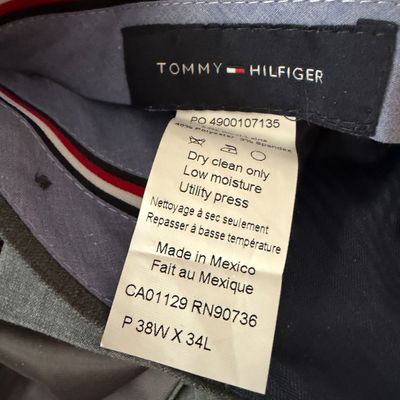 Mens Clothing Lot - Eddie Bauer, Lands End, Tommy Hilfiger, Oscar De La Renta